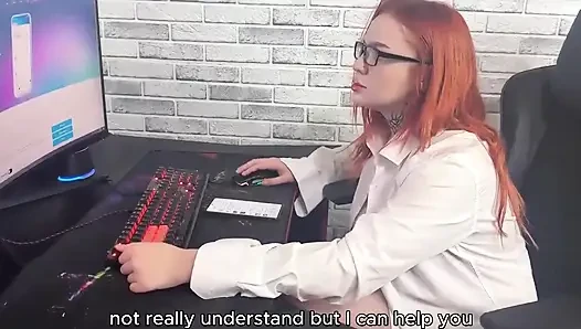 Üvey annem çalışırken beni uyandırdı ve bana ticaret yapmayı öğretti. Seksi çalışma atmosferi.:s1e26