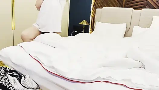 Kaldırımlar aniden patlıyor - yatak odasında huzur yok