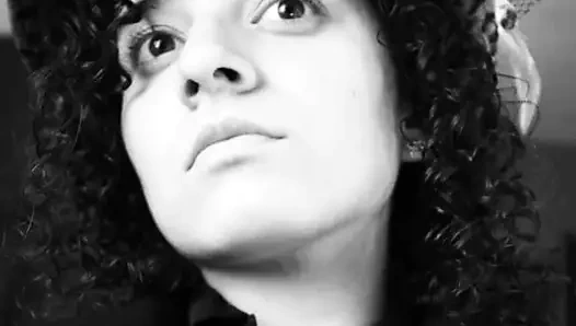 Tango Gricel ve Doğa şarkı söylüyor