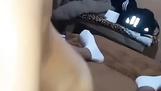Güzel Arjantinli Ağzına Süt Alıyor ve Sert Seks