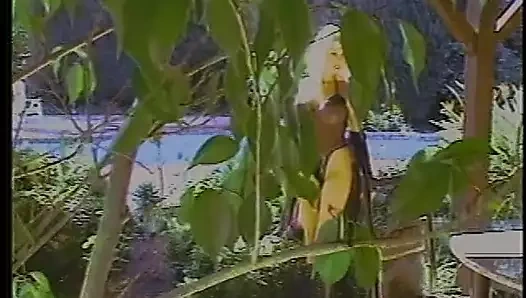 Dik tatlı seviyor o zaman ona ıslak kedi olduğunu parmak becerdin