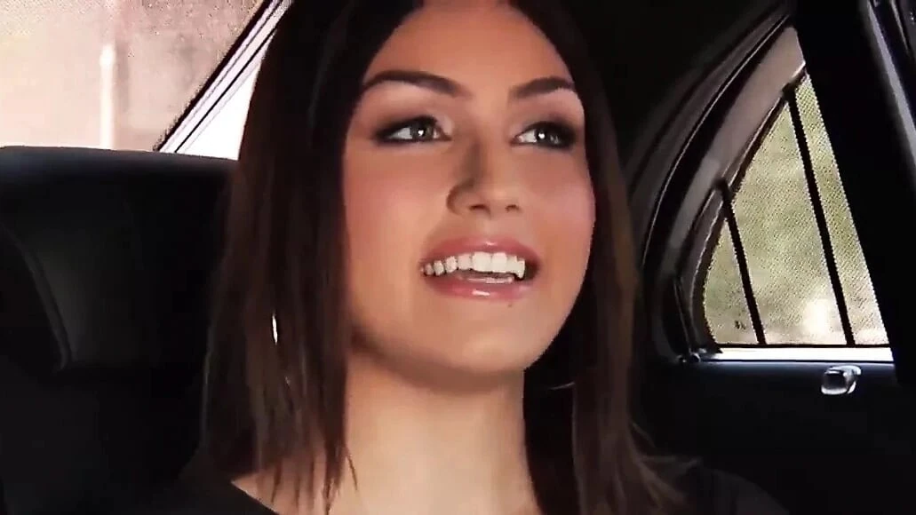 Gonzo babe buttfucked doggystyle