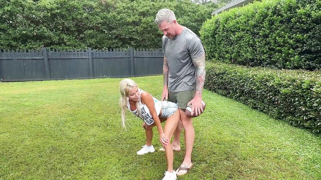 Futbol veya ben Jay Spears ve Tatiana Steele