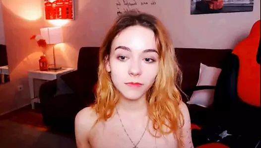 Sıcak kıllı genç kız