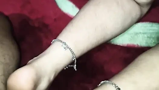 Divya подрочила мне