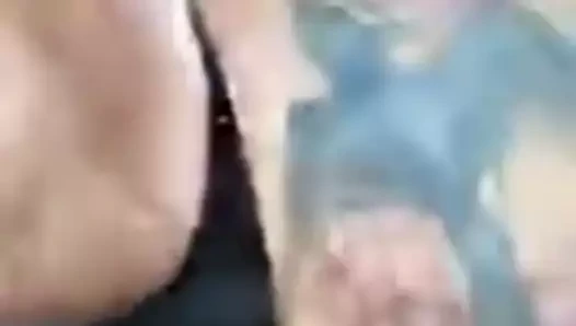 Lezzetli dövmeli ayaklar