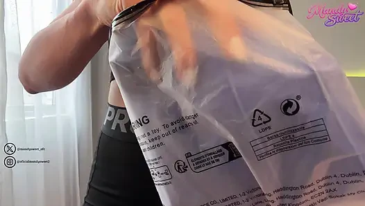ASMR Big Ass Brunette Trying On New Gym Leggings