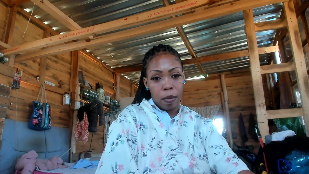 Role – Playing Jerk off That Cock Before My Son Gets Back…