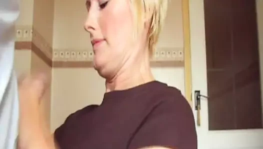 Sally taylor ev yapımı oral seks ve yüz