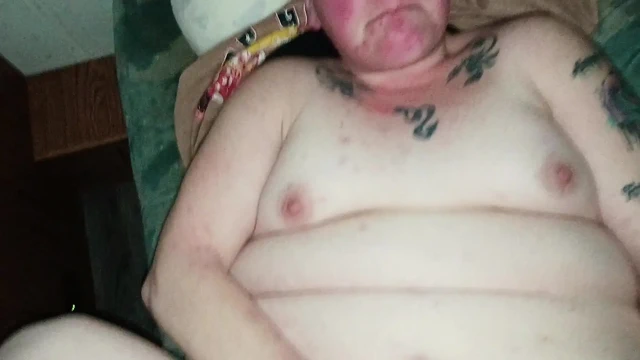 Amatör büyük zenci yarağı ev yapımı amcık oyunu ile hızlı bir sikiş! Domaltmalı ve o yarağa biniyor oh bu amcığı seviyorum!