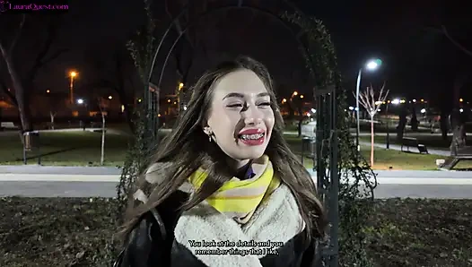 Sevgililer günü sürprizi bana bir oyuncak hediye ediyor, onun için fışkırtıyorum ve onu iki kez boşaltıyorum