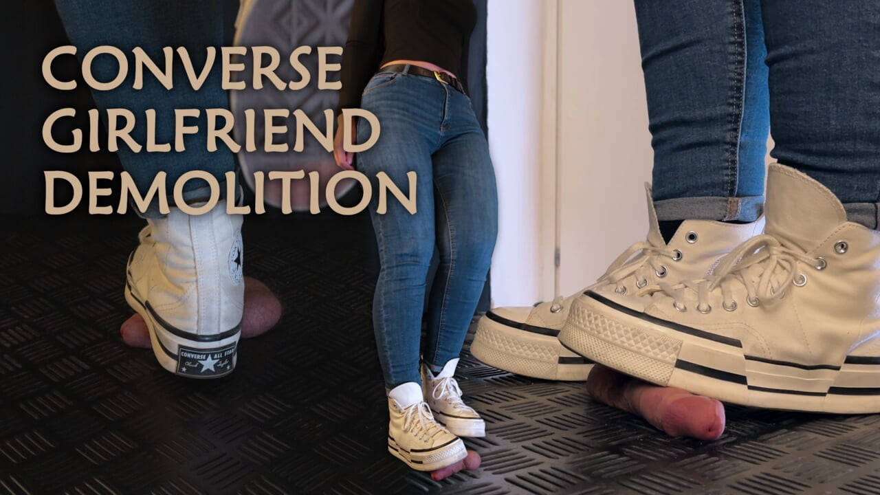 Kız arkadaş converse yıkım - yarak taşakları eziyor, ayakla muamele, çizme, cbt, taşak ezme, çiğneme, sakso