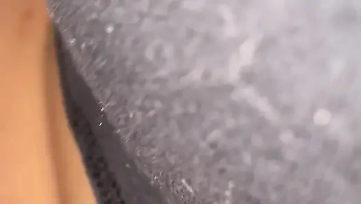 Amcığını sikiyor yakın çekim misyoner