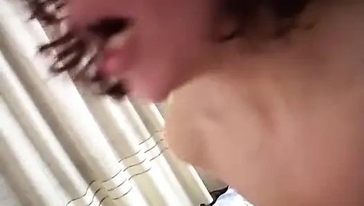 Harika kızıl saçlı orta yaşlı seksi kadın çok sert sikişiyor