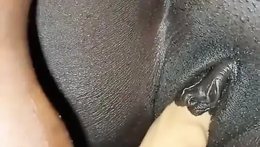 Bu sugarmommy vibratörüyle kendini fışkırtıyor