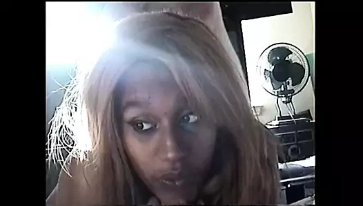 Yüzünün nasıl göründüğünü merak