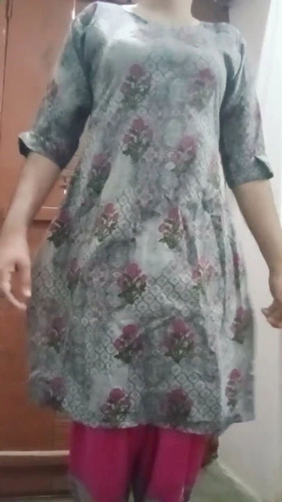 Indian Gay Crossdresser Gaurisissy, Salwar Kurta içinde ev hanımı gibi görünüyor xxx | Bölüm 1