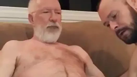 emme eski adamlar büyük horoz