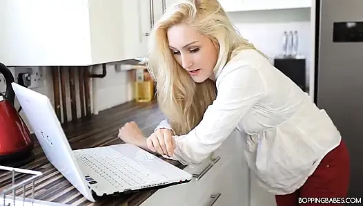Rachelle - akşam yemeği için striptiz