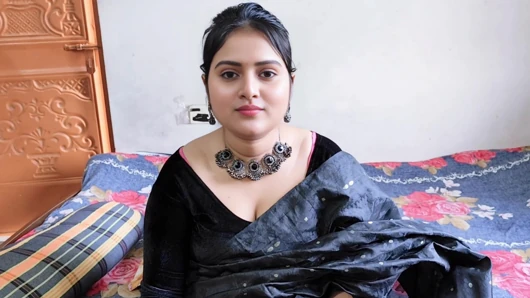 Güzel Hintli deshi yenge ile uzun bir sikişten sonra zaman videolarının tadını çıkarın. ( tam bangla ses)