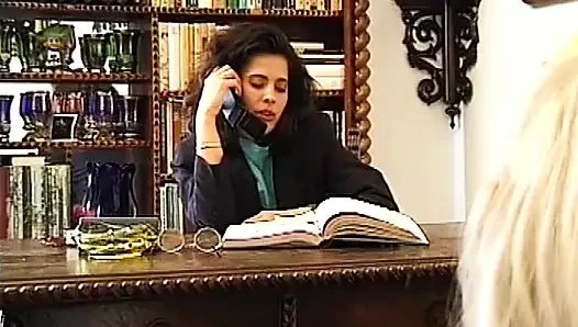 Производство Angelica Bella целиком в фильме Задница грехов
