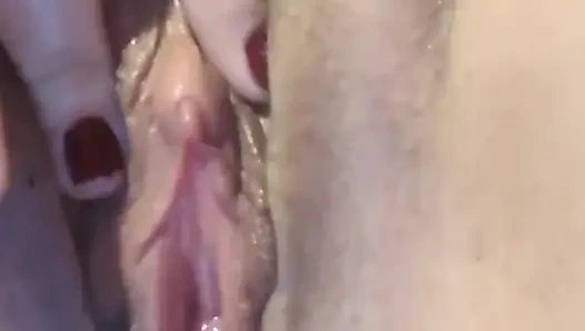 Islak amcık görmek istiyorum