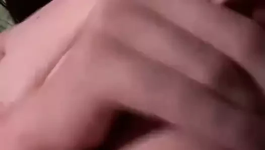 Şişman fahişe pis jess sürtme ona kedi