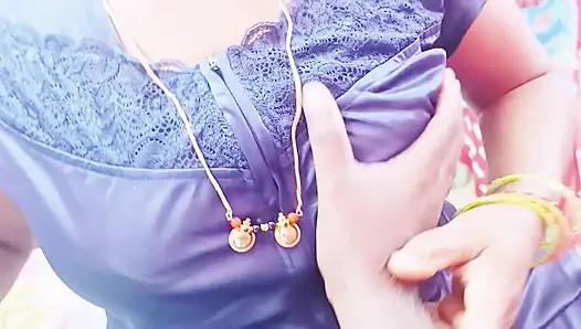 Hintli en iyi oral seks Telugu edepsizce konuşuyor.