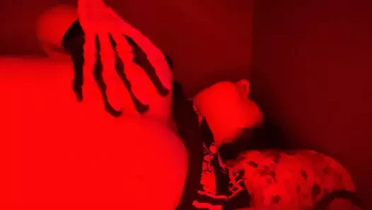 cadılar bayramı göğüsleri