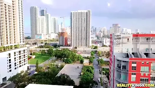 Miami pmv'de taşıyın