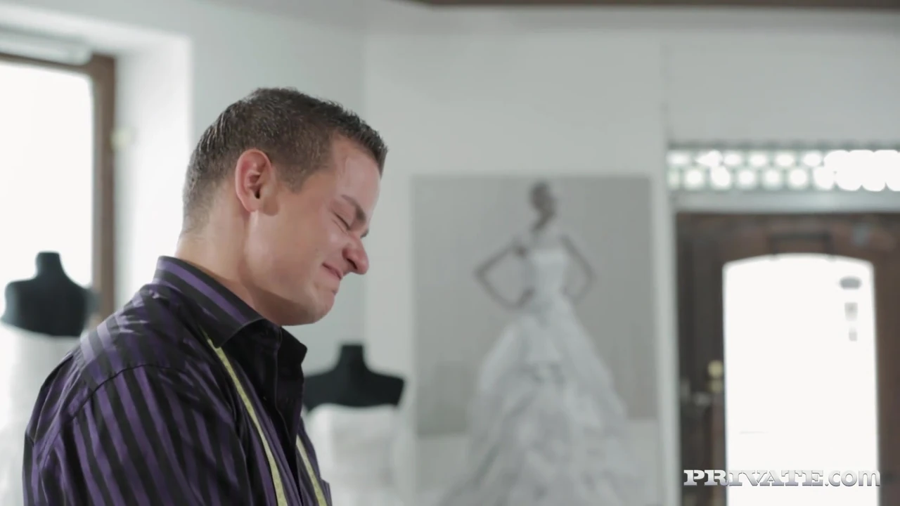 Một lập dị cô dâu có ba người