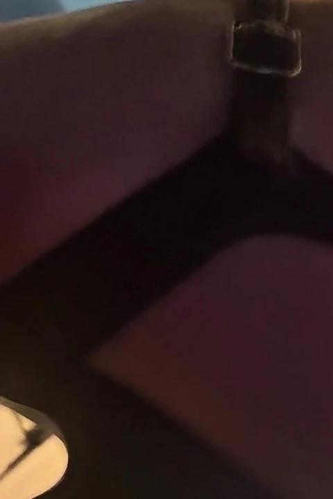 Müzikli ayak fetişi fotoğraf gösterisi