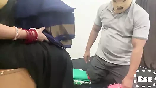 Satıcı yengeyi dükkanında sikiyor