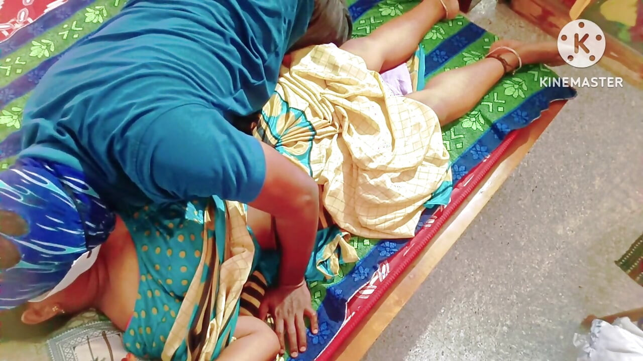 Kayınpeder üvey oğlu evde yokken hayalindeki kızı deneyimlemek için garip bir şey yaptı - tam tamil ses