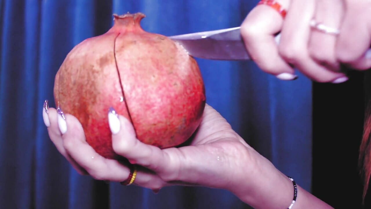 Deri sahibe eva lateks ateşli yemek fetişi bdsm çizmeler orta yaşlı seksi kadın olgun solo sapık dominatrix banyo