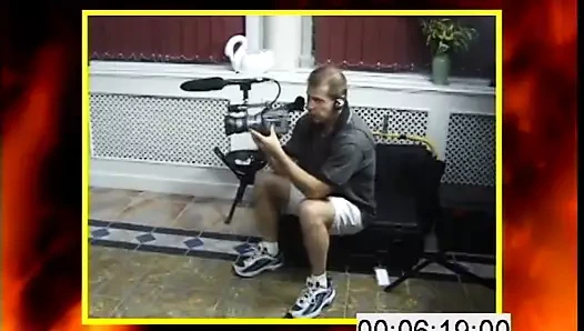 bebeğim içinde yüksek topuklu straddles bir horoz içinde klasik sahne