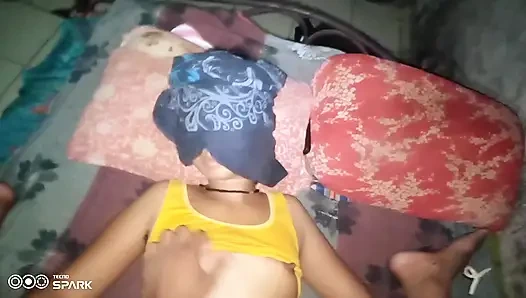 Сегодня никого нет дома, поэтому мы будем играть в борьбу сегодня