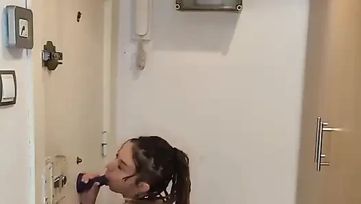 Tamirciyi içeri almadan önce biraz temizlik yapmam gerekiyordu