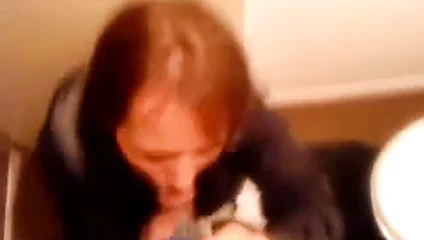 Koridorda aletini emiyor