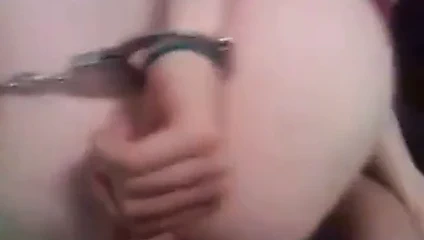 Kelepçeli ve eşek becerdin