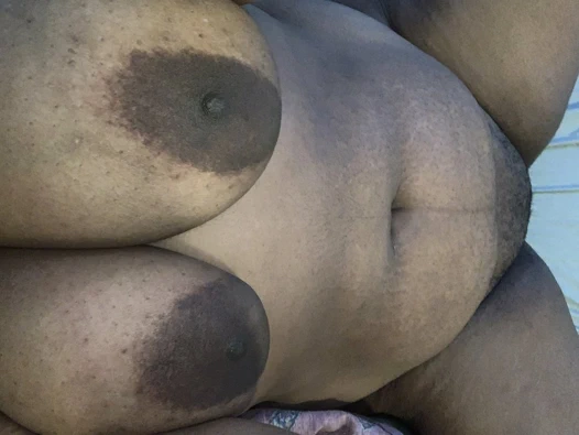 Bbw bebek ile büyük memeler Mastürbasyon