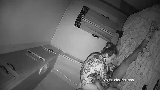 Sunny and Kit - buharlı eşcinsel seks yarak emiyor ve göt yalıyor