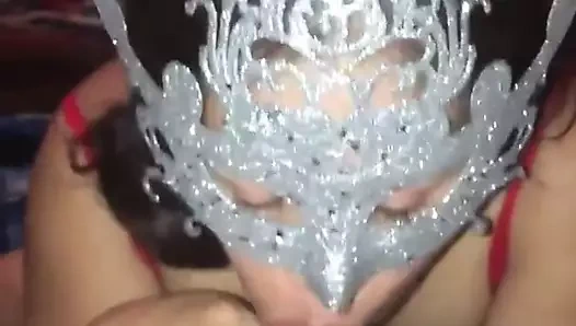 Cuando la mamas tan dulcemente