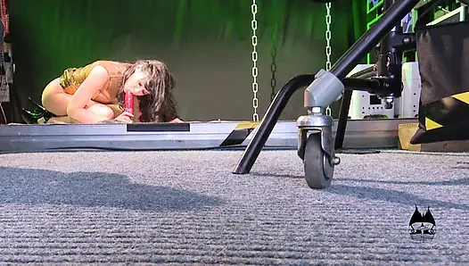 Sahne arkası: Ashleygreybdsm lateks videolarla yapay penisle tek başına giyiniyor veya harika bir şekilde fışkırtıyor