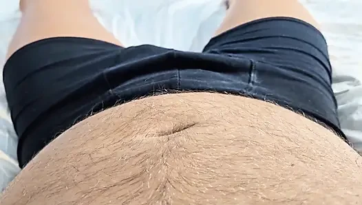 Üvey erkek kardeşlerimi büyük beyaz yarağı baştan çıkararak sikiyorum