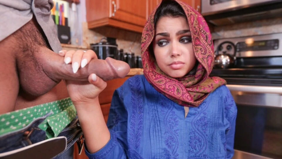 TeenPies - Muslim Girl Praises Ah-Laong Dick