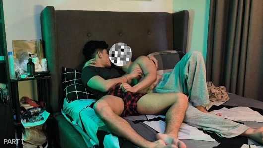 Babanın sağlam sert yarağı bölüm 1