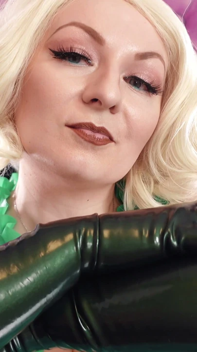 Asmr: yeni koyu yeşil metalik opera uzun lateks eldivenlerim - seksi kauçuk tease - arya grander | Klip 3