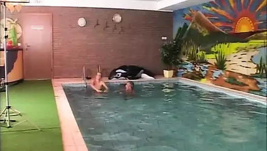 En güzel Alman porno aktrisleri sadece senin için amatör 90'ları vuruyor