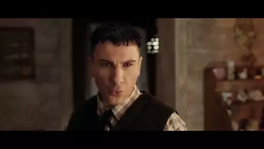 Tape  dan'le fond j'suis pas ta mere